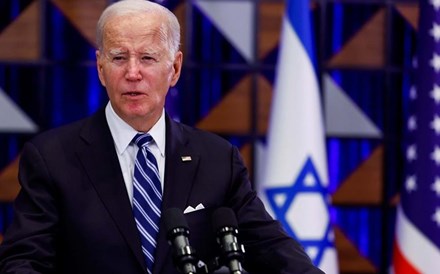 Biden pede dois Estados com Israel a intensificar ataques