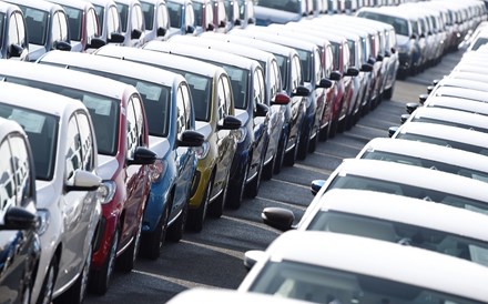 Vendas automóveis crescem 27,8% até novembro