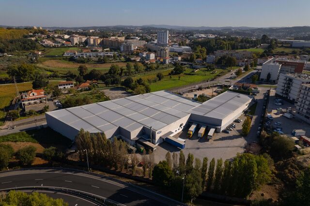 Luso-sueca vai às compras e torna-se senhoria de líder mundial em Leça do Balio 