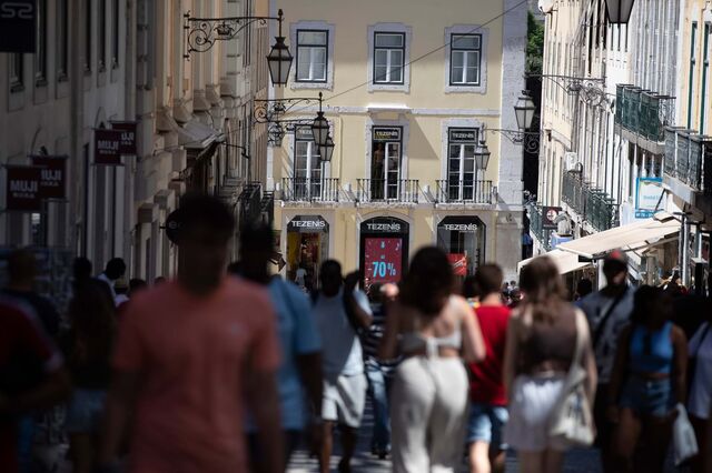 População residente em Portugal aumenta novamente graças à migração 