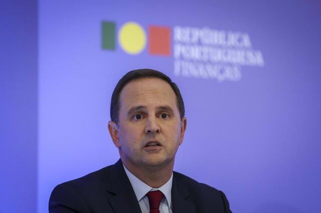 OCDE prevê excedentes orçamentais até 2025 com retirada de apoios e PIB a crescer