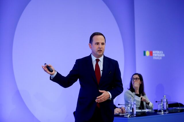Duas visões sobre o Orçamento do Estado para 2024 
