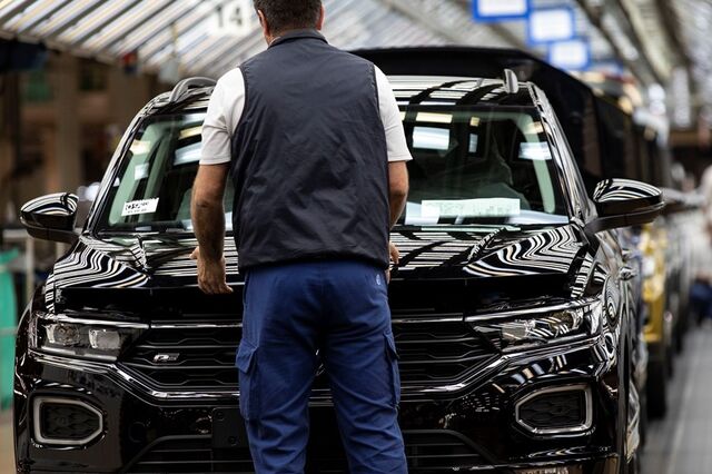 Trabalhadores da Autoeuropa chumbam acordo que previa aumentos salariais de 6,8% este ano