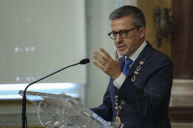 Moedas diz que 25 de Novembro foi vitória da democracia sobre o extremismo