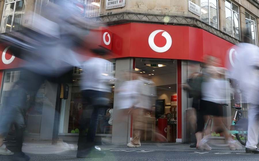A Vodafone, que anunciou no final de setembro um acordo para comprar a Nowo e aguarda “luz verde” da Autoridade da Concorrência, desvalorizou mais de 7% desde o início do ano.