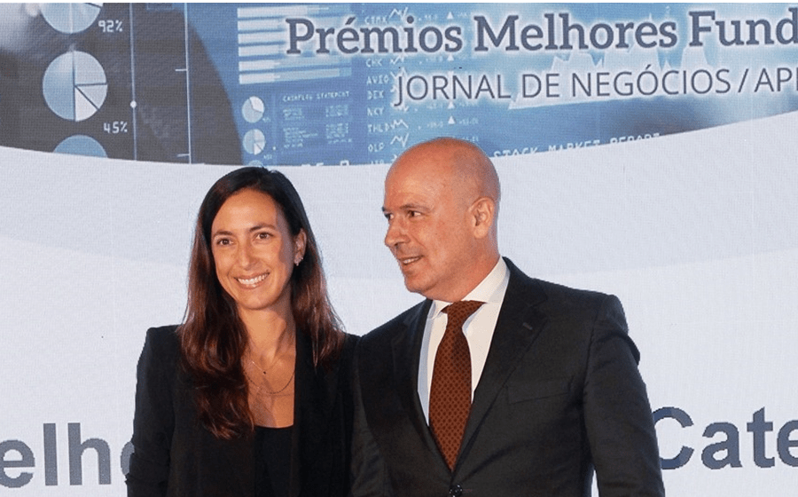 JPMorgan prevê que os lucros por ação nos EUA subam 12% em 2024.