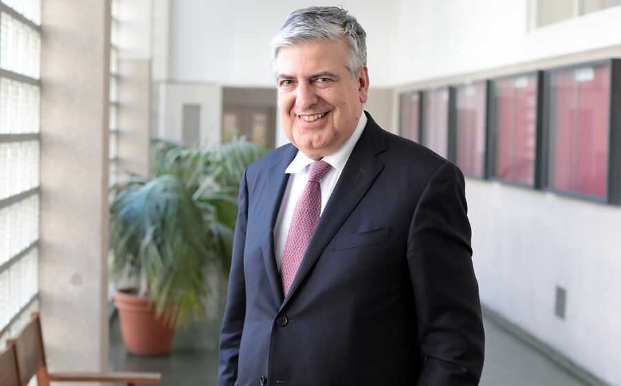 Luís Máximo dos Santos lidera o Fundo de Resolução, acionista do Novo Banco que já acordou a venda da sua posição.