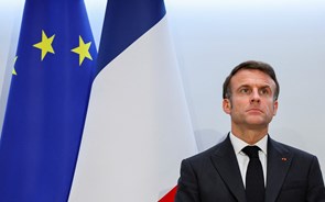 Crise política tira 210 mil milhões às ações francesas