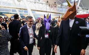 O impacto da crise política nos investidores e muito mais. A Web Summit esta terça-feira