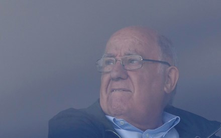 Amancio Ortega encaixa 1.422 milhões em dividendos esta segunda-feira