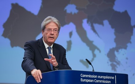 Comissário Gentiloni destaca 'boa situação orçamental' e espera cooperar com Governo