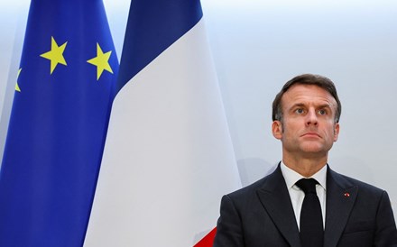 Crise política tira 210 mil milhões às ações francesas