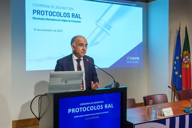 Menos tempo, custos e traumas. Litígios vão ter opção a tribunal