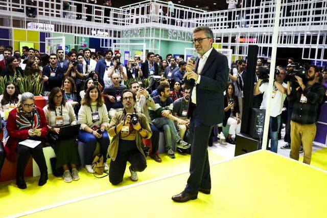 Moedas: crise política 'vai afetar investidores', mas 'cá estarei' para dar 'serenidade'