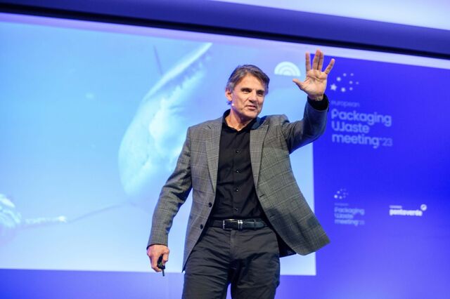 Jeremy Schwartz: 'São as pessoas que vão salvar o planeta'