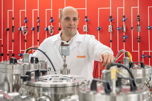 Investigador português recebe bolsa de dois milhões para gerar hidrogénio através de energia solar