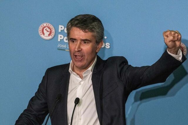Carneiro sugere haver 'negociações escondidas' entre AD e outros partidos
