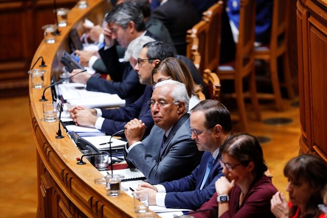 PS perto de 2022 nas cedências à oposição