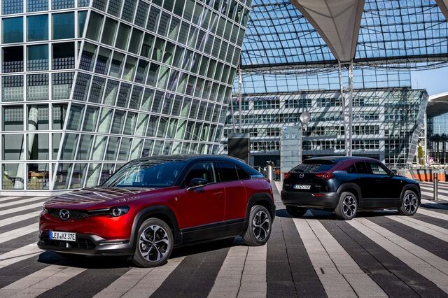 Fotogaleria: Mazda. MX-30 PHEV vai mais longe