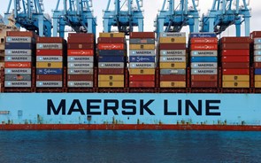 Desvios do Mar Vermelho podem afetar segundo e terceiro trimestres da Maersk