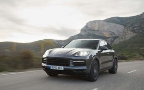 Cayenne-S-E-Hybrid-Coupe.mp4