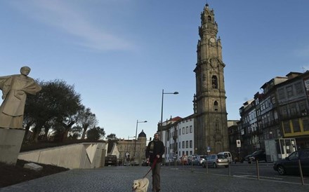 Grupo espanhol compra esquina junto aos Clérigos por 5 milhões para turismo  