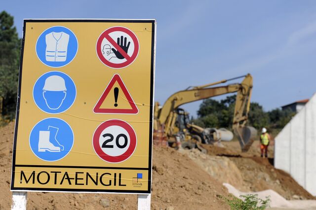 Valor das grandes obras contratadas não descola em 2024