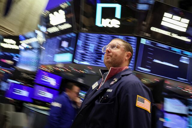 Wall Street em festa à espera de “rally” de Natal