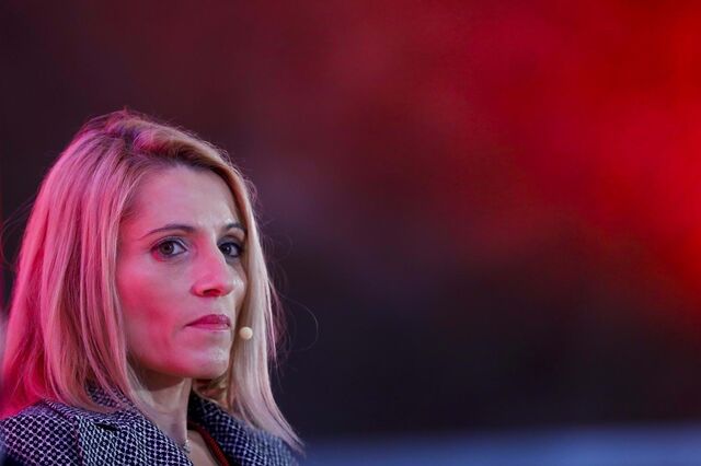Os temas quentes que esperam Sandra Maximiano na Anacom