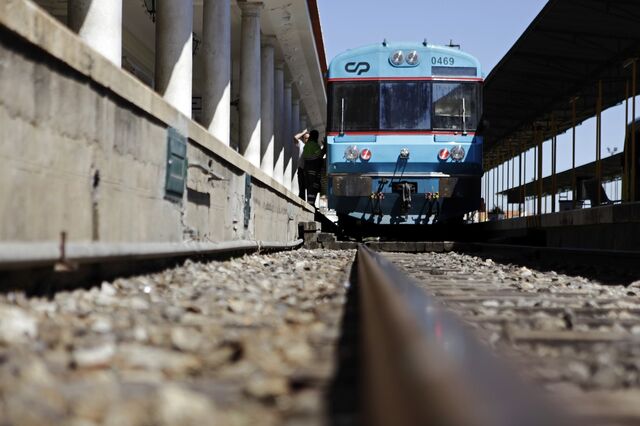 Maior obra ferroviária em 100 anos derrapa 38 milhões