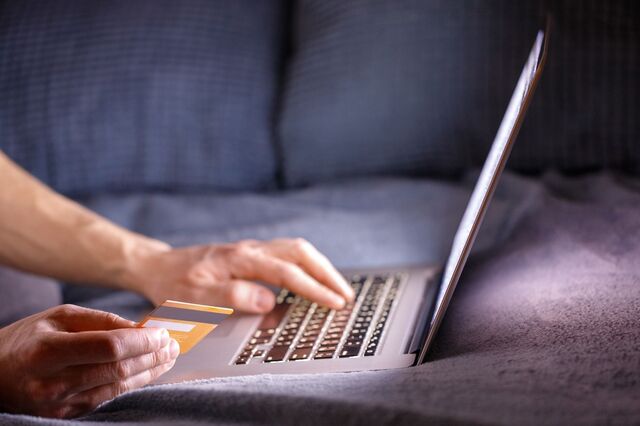 Jovens da Geração Z acham que a economia está contra eles. E que, por isso, a fraude é legítima 