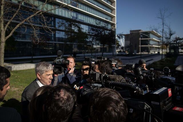 Sócrates garante que Manuel Pinho nunca foi 'o homem do BES' no Governo
