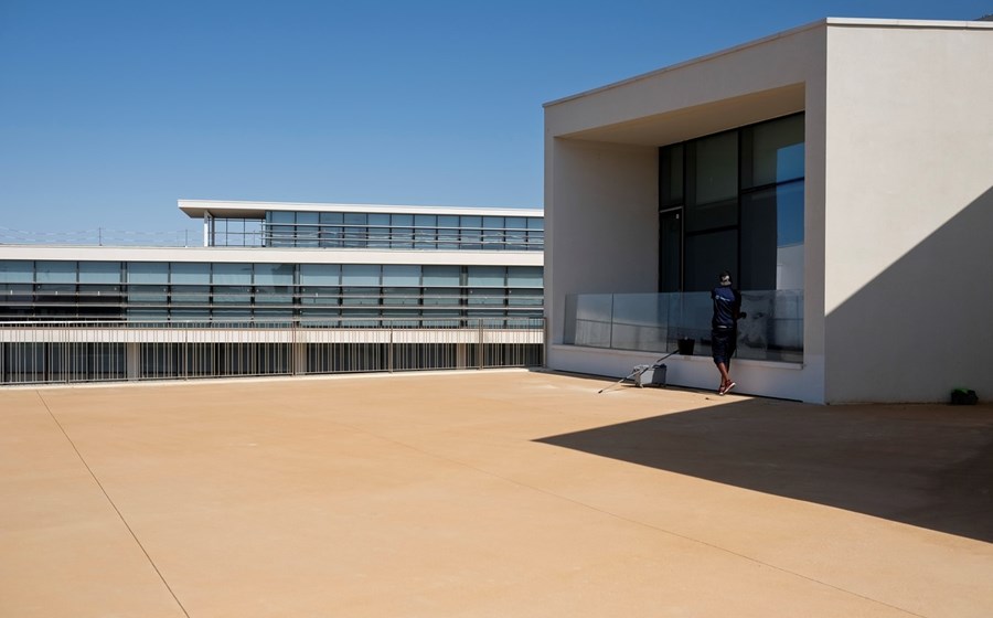 A Nova SBE mantém liderança entre as escolas portuguesas de negócios, ficando em 21.º lugar.
