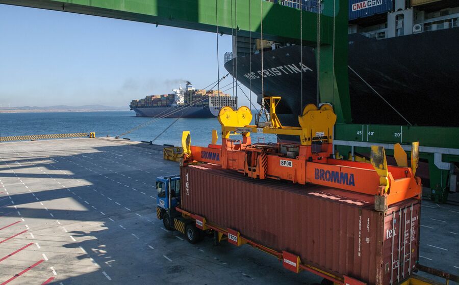 transporte marítimo