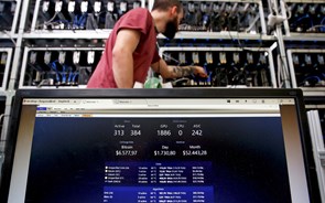 “Muita gente está a desligar” as máquinas à bitcoin em Portugal