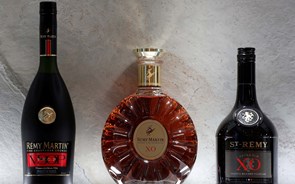China responde à UE e lança investigação a marcas de 'brandy' europeias
