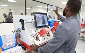 Angola ganha primeira fábrica de lentes oftálmicas orçada em 8,8 milhões
