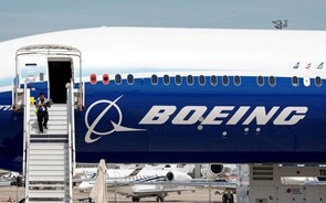 Boeing que teve problemas em pleno voo não tinha quatro parafusos