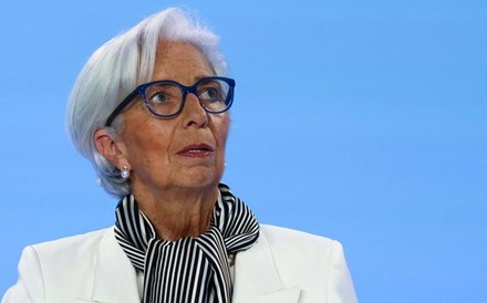 Lagarde: 'O consenso à mesa [do BCE] é que é prematuro discutir cortes de juros'