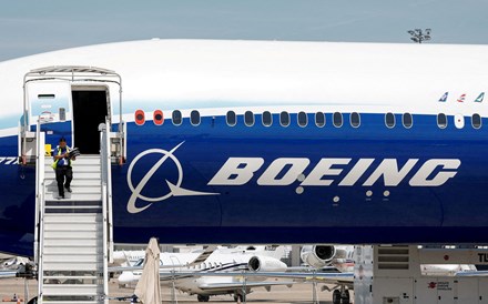 Boeing reduz prejuízos para 2.047 milhões de euros em 2023