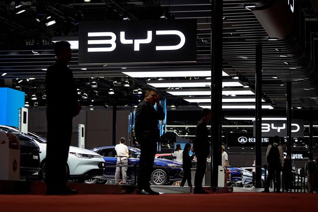 Chinesa Byd ultrapassa pela primeira vez a Tesla na venda de carros elétricos