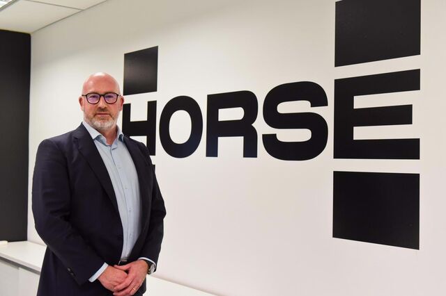 CEO da Horse: “O que fazemos com os quase dois mil milhões de carros que circulam atualmente em todo o mundo?”
