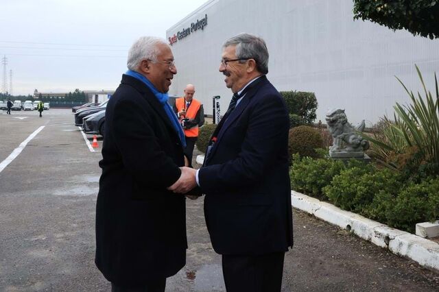 Trabalhadores da Toyota Caetano de Ovar com salário mínimo de 900 euros