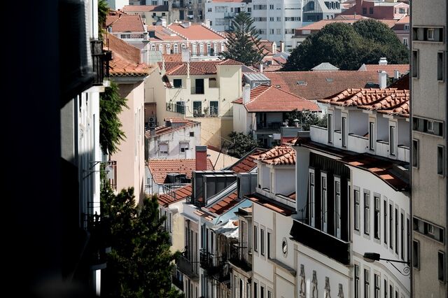 Famílias mais pobres têm fatia cada vez menor na habitação