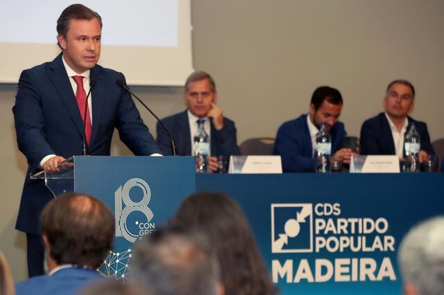 CDS/Madeira quer exoneração imediata de Albuquerque e indigitação de novo Governo Regional