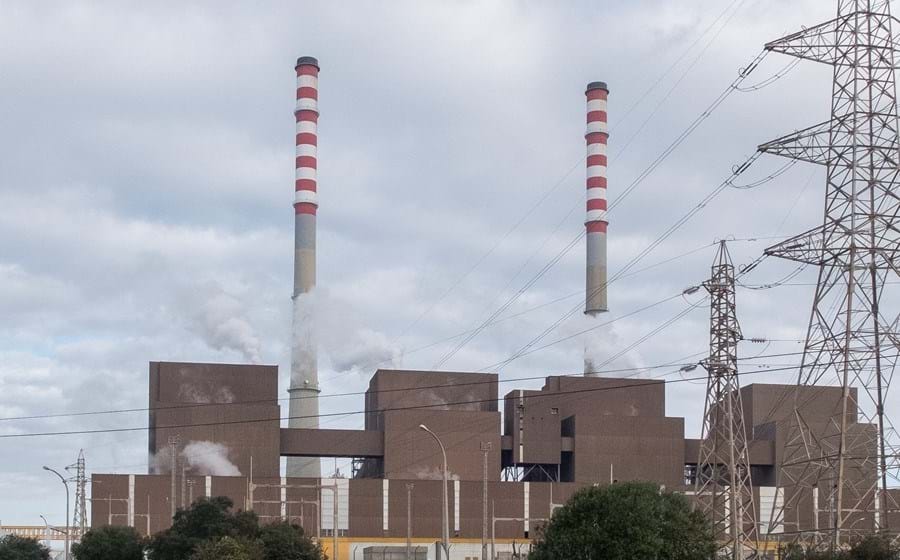 Na potência disponível em Sines, há 800 MW da antiga central a carvão.