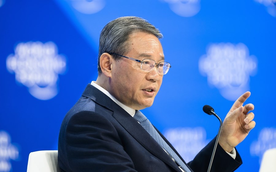 Li Qiang, primeiro-ministro chinês, esteve em Davos, onde apelou a uma maior cooperação internacional.