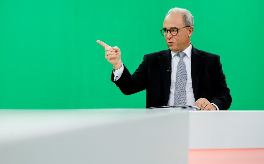 Nuno Amado: “Queremos tratar bem os acionistas e isso vai acontecer” Clip9 BANCA.mp4