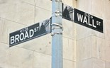 Wall Street fecha no verde com novos máximos para o Nasdaq