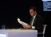 pedro nuno santos luis montenegro debate